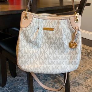 Michael Kors MK logo shoulder bag